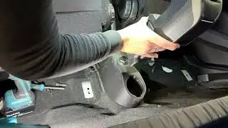 Smart ForTwo / ForFour und Renault Twingo Armlehne auf der Mittelkonsole nachrüsten Anleitung