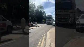 One of our Volvo FH recovery trucks #recoverytruck #recoveryvehicle #london #heavyhaulers #londonhgv