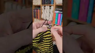 🖤 Shadow knit pillow 