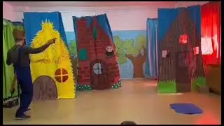 Los Tres Cerditos y el Lobo Feroz