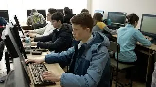 Colegiul care și-a triplat numărul de elevi după ce a introdus specialități IT