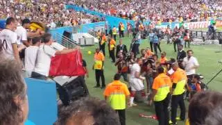 DeCanhota na Copa - Podolski na torcida alem&atilde;
