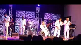 Harold Melvin's Blue Notes ftg Donnell Gillespie sings 