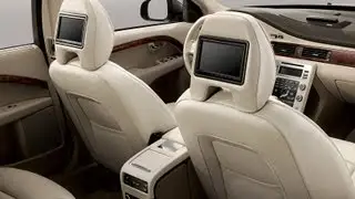 VOLVO S80L (2010)