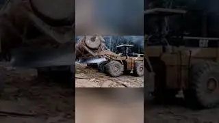 Log lifting #crane #dozer #logging #attachment #cranework #craneoperator #dozerworking ‼️‼️