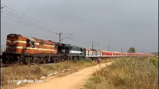 12193/Yesvantpur-Jabalpur SF Express: Yesvantpur to Jabalpur Moving Fast