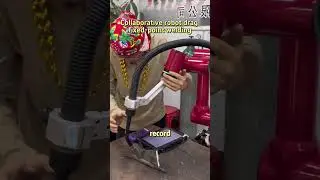 #Cobot #Roboter #Schwei&szlig;en #Schwei&szlig;roboter #Industrieroboter #automatisiert #Roboterarm #Maschine...