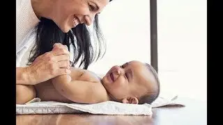 Brain Building Moments | Introducing sensations to your newborn