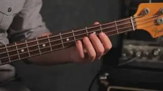 How to Play an F Minor Triad | Bass Guitar