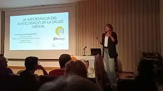 8/10/25. DMSM. JANET PSICOLOGA, SAL&Oacute;N D&Eacute; ACTOS DEL HOGAR DEL PENSIONISTA. 20:00h