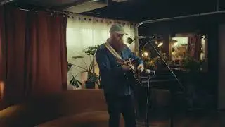 Nolan Taylor - Clock On The Wall [Live Performance]
