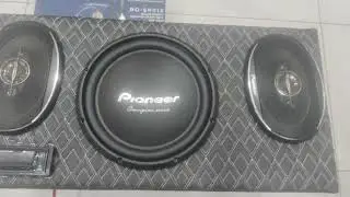 pioneer woffer and oval speaker 