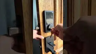 Смена ключей в замках Kwikset теперь проще простого благодаря функции Smart Key! Вам понадобится ...