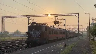 Vijaywada Twin WAG5 with Empty BOXN rake towards NJP 