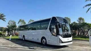 Hyundai Universe Pretisge by TC Motor
