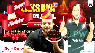 Birthday gift 🎁 do🤣#physicswallah #comedy #funny #topper#@Aaru_classes_eDx