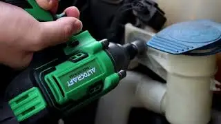 Power tool set :An suitable for DIY making or professional use in the family garden auto repair .
