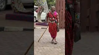 Maasai Man from Tanzania 🇹🇿#shortsbeta #maasai #explore #shortsvideo #cashatv #foryou  #africa