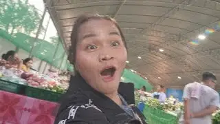 สุดตะลึง!ตลาดทำใหม่เสร็จแล้ว,เลาะชมเตรียมส่งท้ายปี,เจอยายขายสิ่งนี้