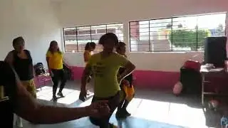 Baile fitness/MIL HORAS/ (Como un perro) 💃🏿 Inst. Erick Dance