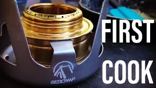 VLOG: Noob cooks an egg. Alcohol Stove and Cast Iron.