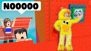 TROLLEANDO A MELINA Y A MI BEB&Eacute; EN LA TORRE T&Oacute;XICA EN ROBLOX!