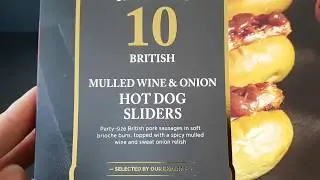 ALDI Specially Selected - 10 Mulled Wine & Onion Hot Dog Sliders