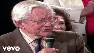 Bill & Gloria Gaither - Turn Your Radio On [Live] ft. Ben Speer