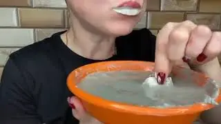 chalk eating with paste #tasty #satisfying #slatechalk #swallow #viralvideo