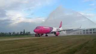 Craiova Forum - Decolare avion wizz Craiova
