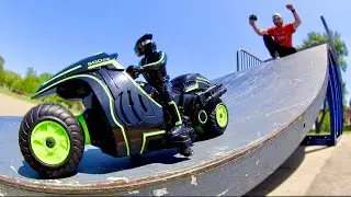WORST RC MOTORCYCLE ON AMAZON ( Vs Skatepark!)