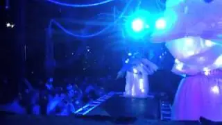 Dave & Gerardo - REvolution Rio New Years Part 1.mov