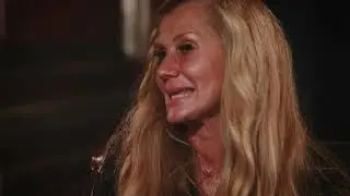 دانيا حفار تتحدث عن ظهورها بـ«المايو» على مواقع التواصل الإجتماعي وتبكي بحرقة بسبب والدها..