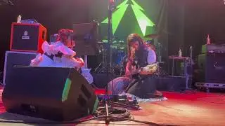 BAND-MAID - Kanami playing Tony Visconti's guitar - Facebook - Oct 29, 2022 - ENG SUB
