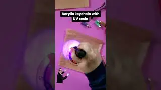 How to make acrylic keychains 🔑 #uvresin #craft #diycrafts #cricut #acrylic #acrylicart #crafting