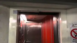 KONE Roped Hydraulic elevator @ Bryggeriet Mall, Hudiksvall, Sweden.