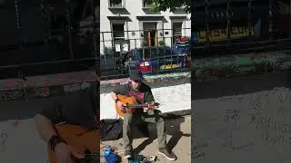 Уроки.Abbey Road! Bohemian...2018 London. За спиной исполнителя легендарная студия...