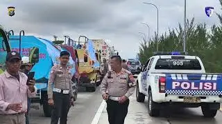 Kekuatan Penuh, Polda Riau Kerahkan 31 Truk Tangki Air Bersih untuk Bantu Warga Sumbar