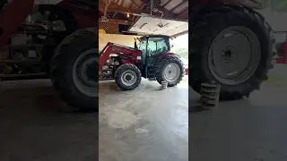Case IH maxxum 110 oil change #farmmachinery #mechanic #farming
