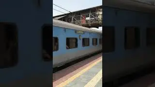 Mumbai-Manmad's &hearts; Panchavati Express seems had a bath