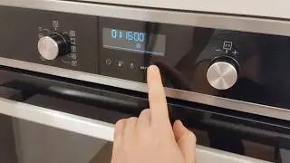 How to Set the Time on an Electrolux Oven
