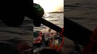 Waves from the side outside Oxel&ouml;sund - Airfusion EVO inflatable kayak, solo kayaking