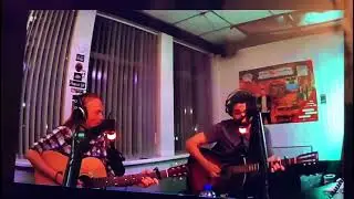 E. J. Williams &ldquo;That&rsquo;s What She Does&rdquo; live on the show &lsquo;Radio Around the Fireplace&rsquo;