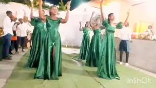 #Entrada das damas de honra MARCIA & PAIZA