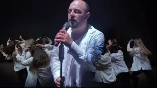 Arms of a woman - Amos Lee | Concept video - Hometown dance