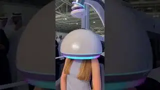 Dubai&rsquo;s AI Salon Robot Will Shock You With Instant Curl Machine 4.0 💇&zwj;♀️