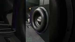 Sundown x10 flexing, box tuned to 30hz