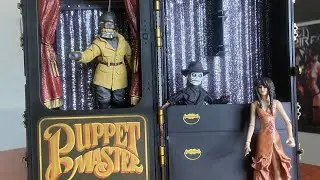 Unboxing Neca puppet master toulons puppet case and leech woman 