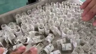 penicillin bottle labeling machine