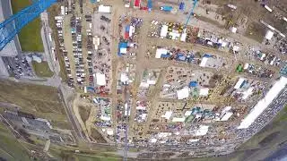Bezirksbl&auml;tter Mitarbeiter ganz mutig beim Bungy Jump